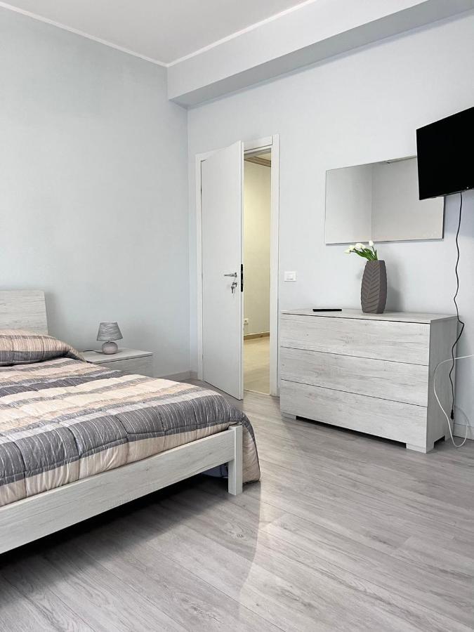 Le Solite Holiday Rooms SantʼEufemia Lamezia Exteriör bild